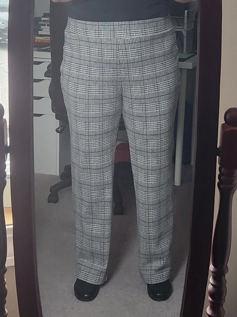 Time and Tru Boot Cut Plus Size Black and Brown Houndstooth Plaid Pant Size 2X